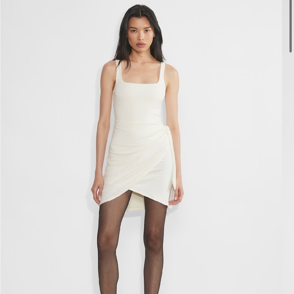 Aritzia Wilfred Saturn mini Wrap Dress in Light Birch Small